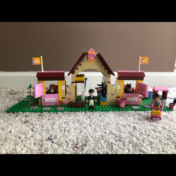 LEGO® 3189 Heartlake Stables - ToyPro  friends heartlake stables